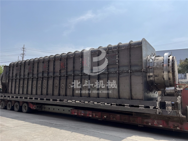 桃殼炭化設(shè)備加班加點忙交付,助力安徽客戶早投產(chǎn)